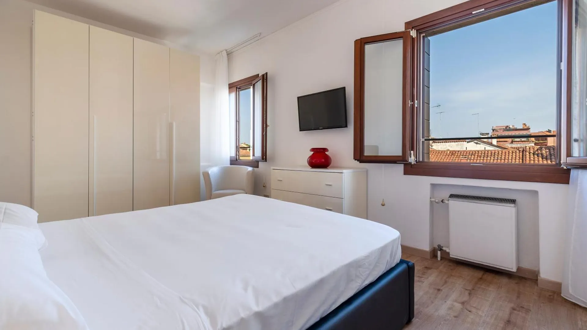 Ca' Dei Carmini Apartment Venice 0*,  Italy