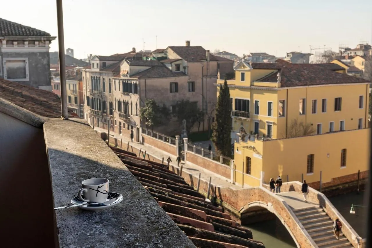 Ca' Dei Carmini Apartment Venice